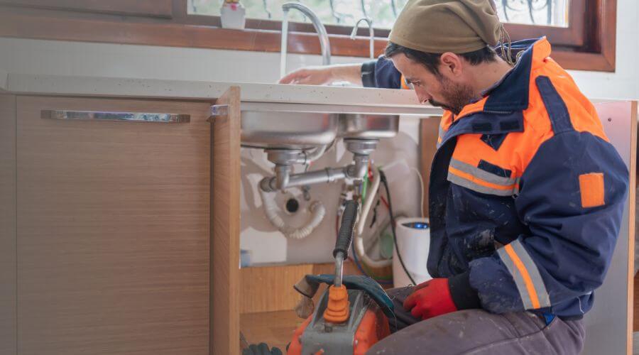 Professional expert plumbing services in Hollytree, AL